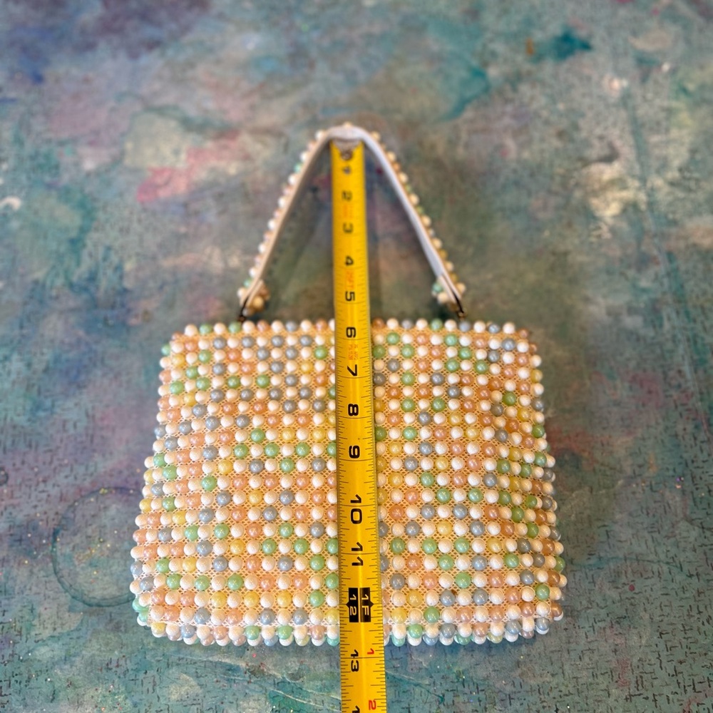 Mid Century Big Beaded Handbag - Picture 13 of 14